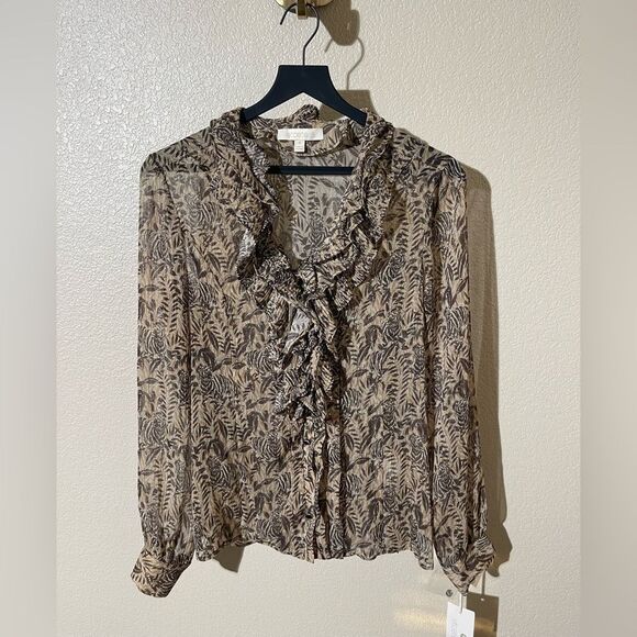 Sold - Picture 1 of 8